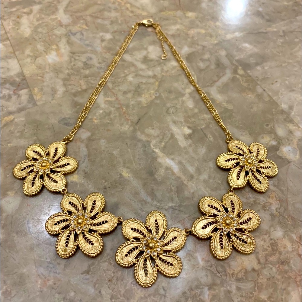 Gold 5 Flower Necklace with Rhinestones